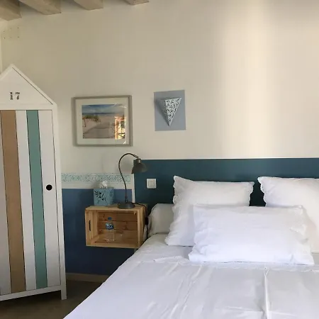 Les Cottages D'emma Guest house *